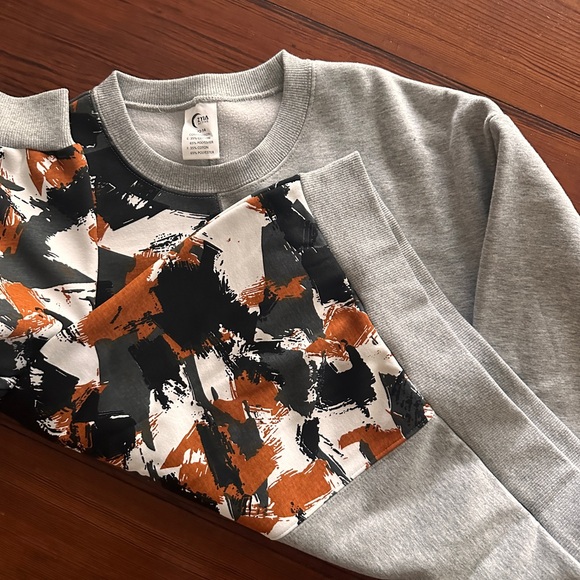 NWOT Zyia Boys Sweatshirt - Picture 2 of 4